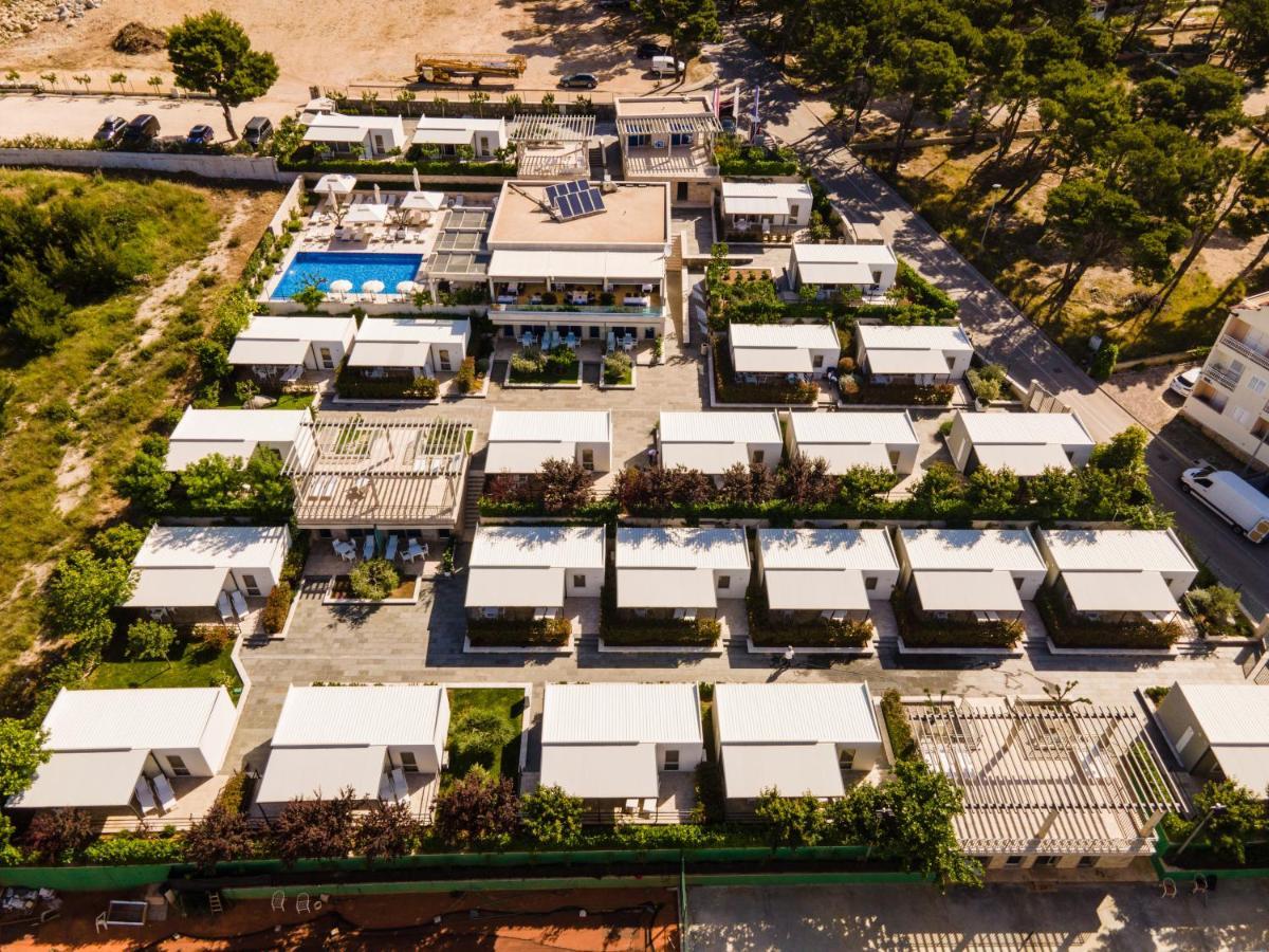 מאקרסקה Poseidon Mobile Home Resort מראה חיצוני תמונה