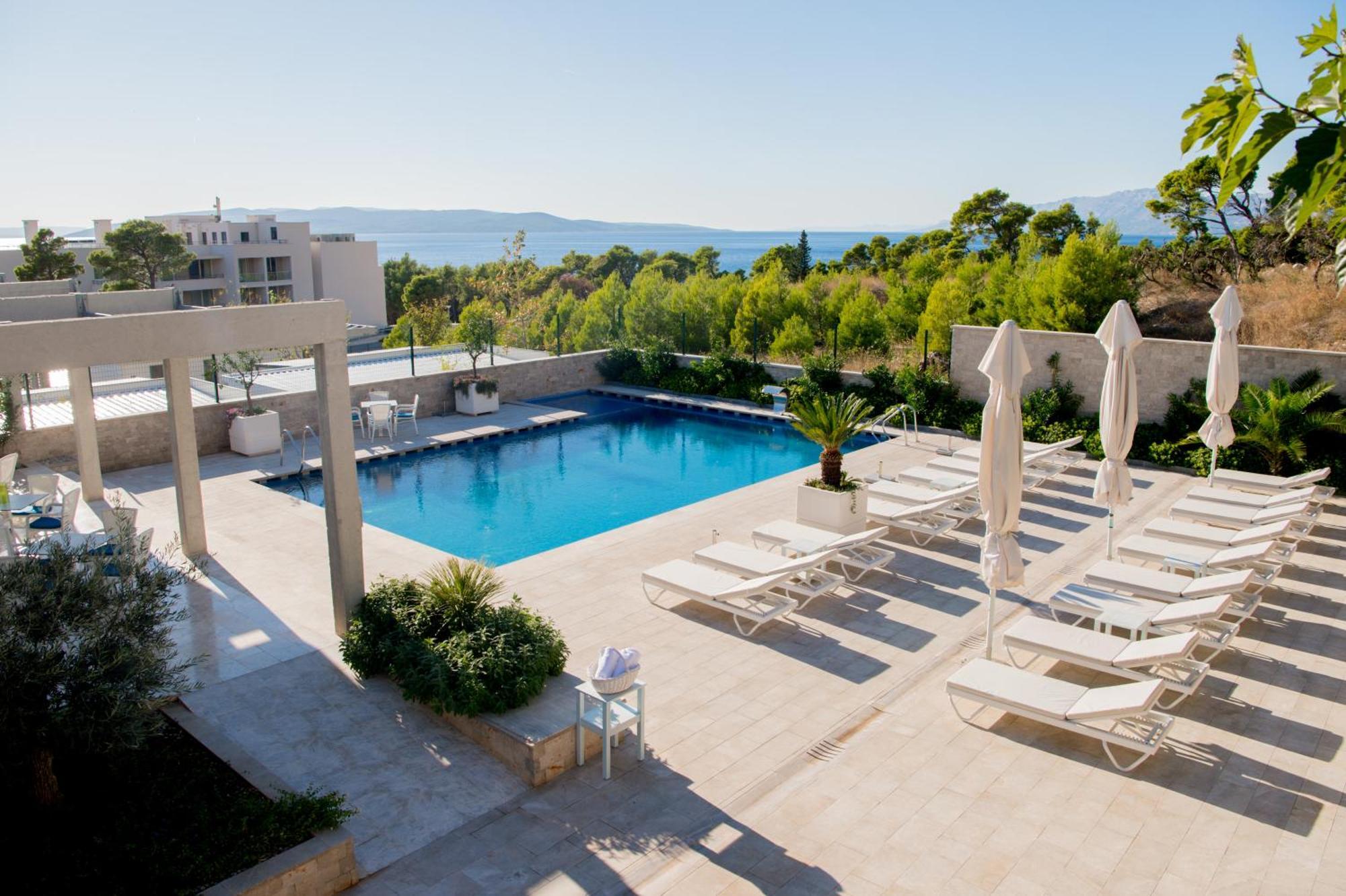 מאקרסקה Poseidon Mobile Home Resort מראה חיצוני תמונה
